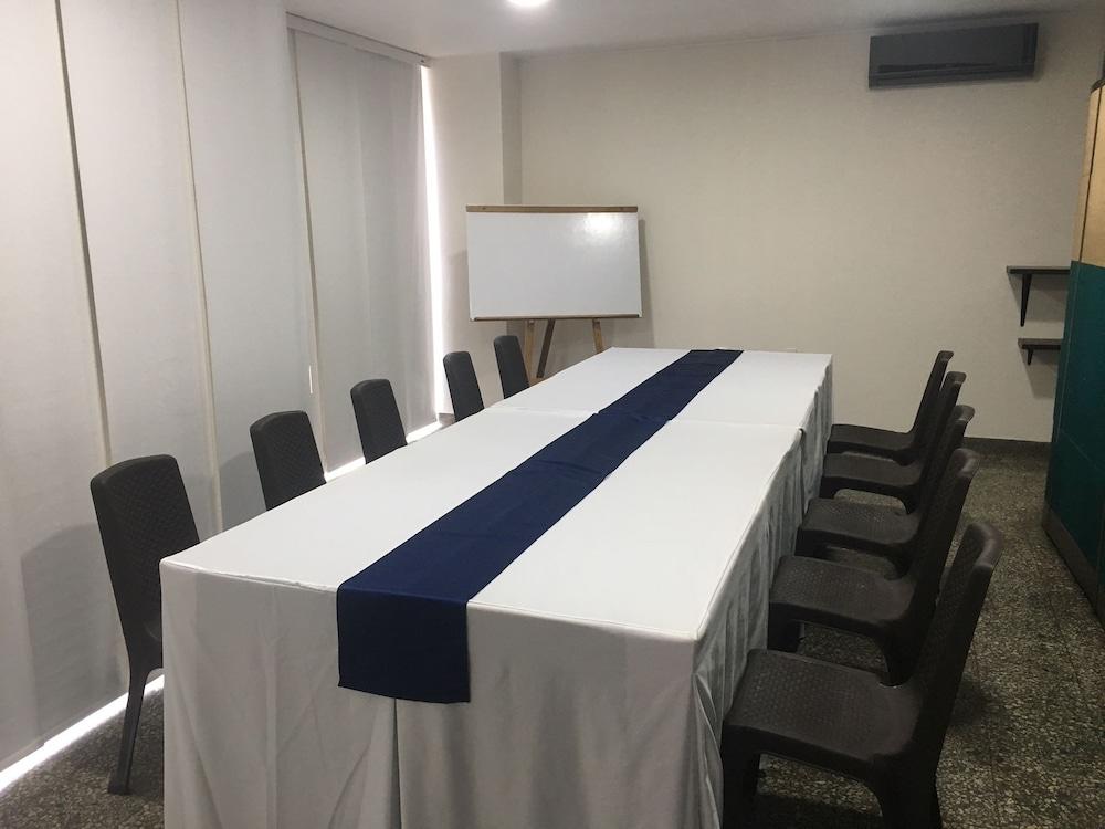 Hotel Ruittoque D Prada Bucaramanga Esterno foto